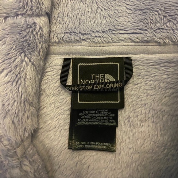 North Face Woman’s Osito Jacket lavender - Picture 4 of 5